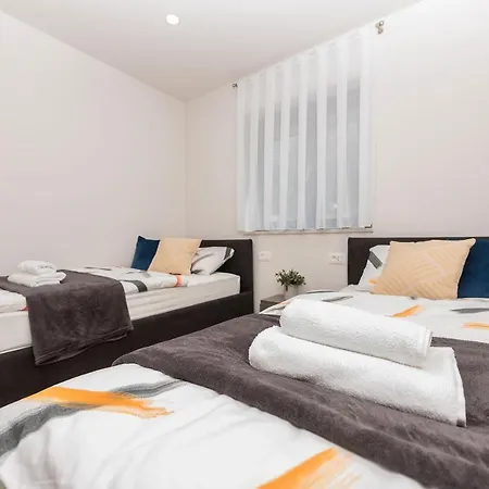 Luxury El Paradiso Sea & View * Makarska