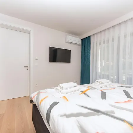 Luxury El Paradiso Sea & View Apartman
