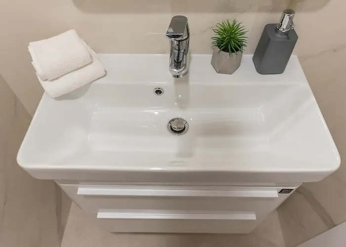 Luxury El Paradiso Sea & View Apartment