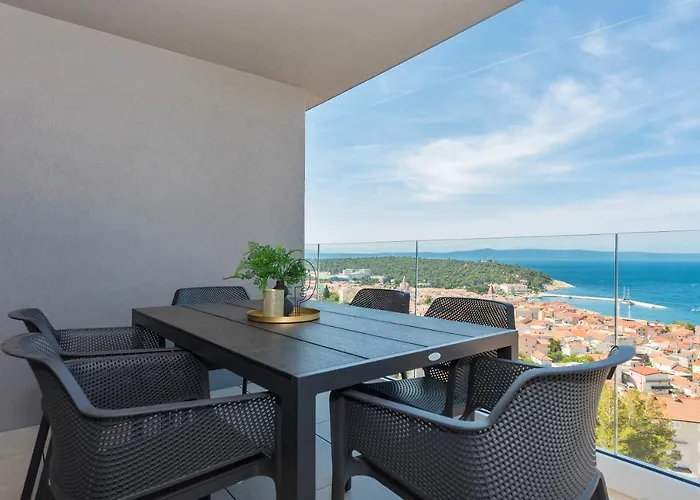 Luxury El Paradiso Sea & View Apartment